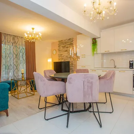 Willa ***green Dream***- In *