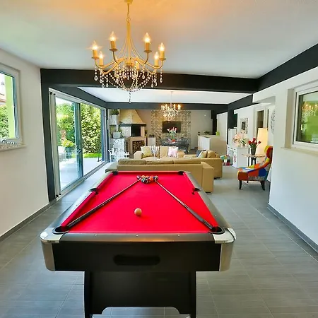 ***green Dream***- In *